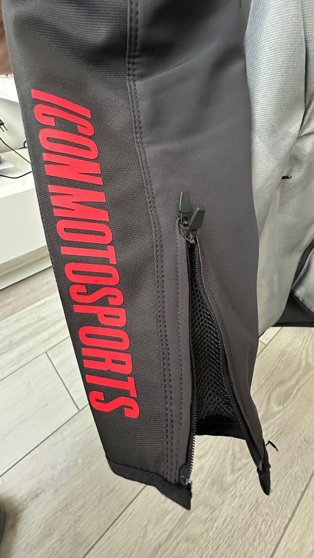 Chaqueta Icon battlescar