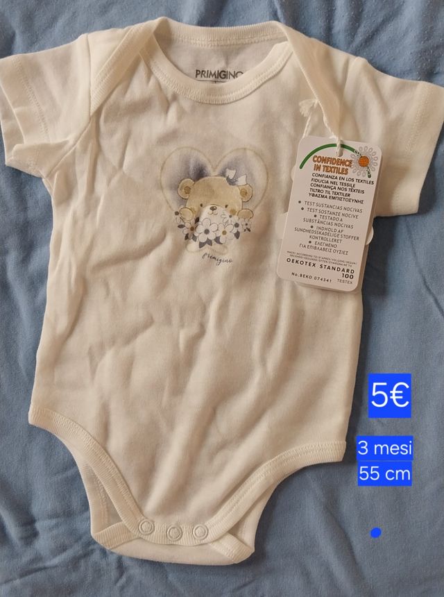 Diversi vestiti nuovi 1-3 mesi