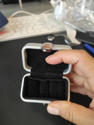 Joyero anillos o abalorios charm Pandora 