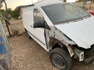 Vendo despiece de mercedes vito 113cdi