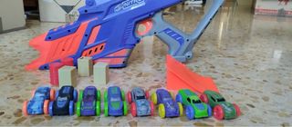 Lanzador coches Nerf