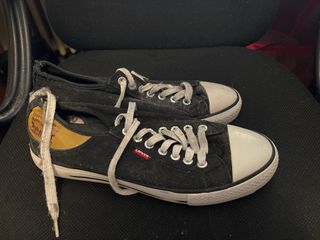 Zapatillas levis