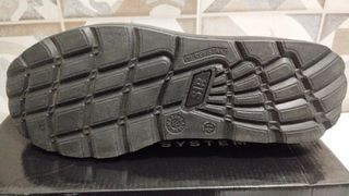 Scarpe antinfortunistiche