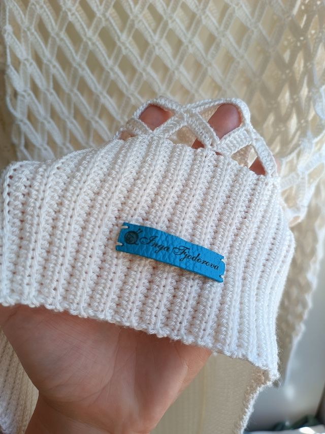 Suéter de punto con huecos