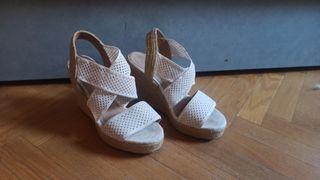 Sandalias blancas esparto