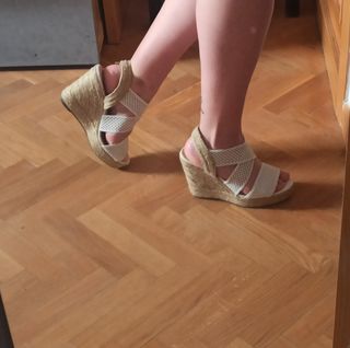 Sandalias blancas esparto