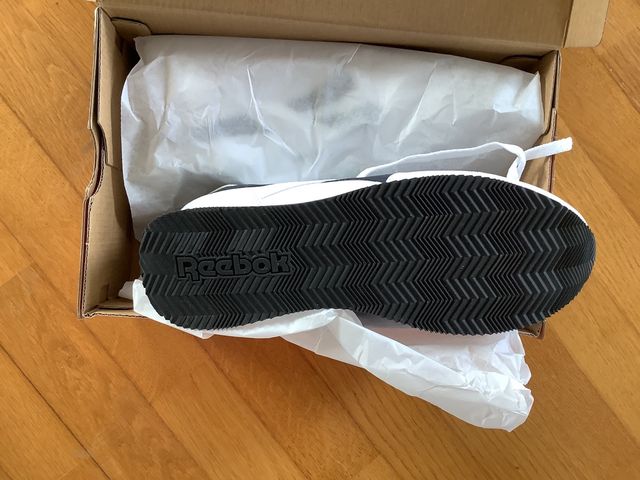 Reebok classic blanco, talla 40