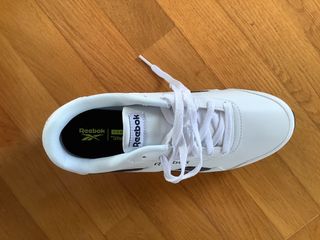 Reebok classic blanco, talla 40