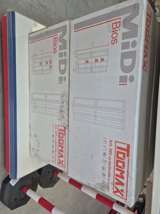 Armario pvc, medidas 165x37x65