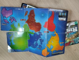 Juego Risk edición de viaje.