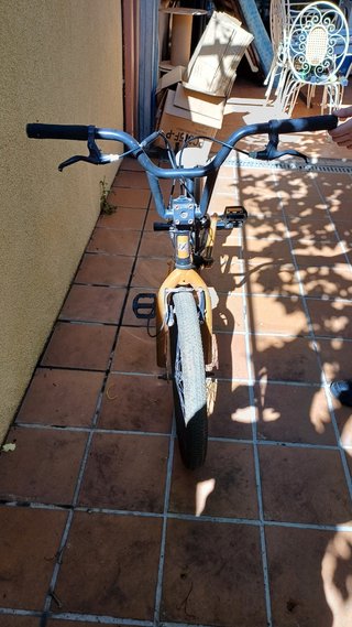 Bicicleta BMX Monty