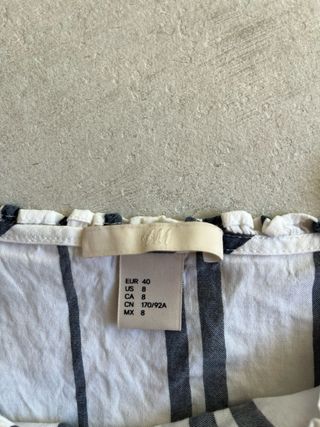 Blusa blanca y azul, H&M