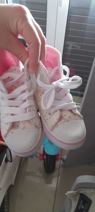 Scarpe bimba masha e orso m.25