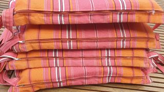 4 COJINES ASIENTO SILLAS JARDIN DESENFUNDABLES