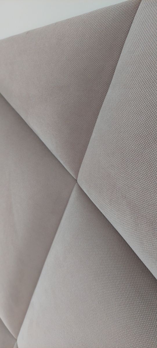 Cabeceira estofada king size