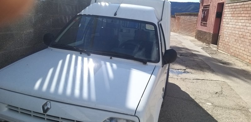 Renault Express 1990 - foto 1