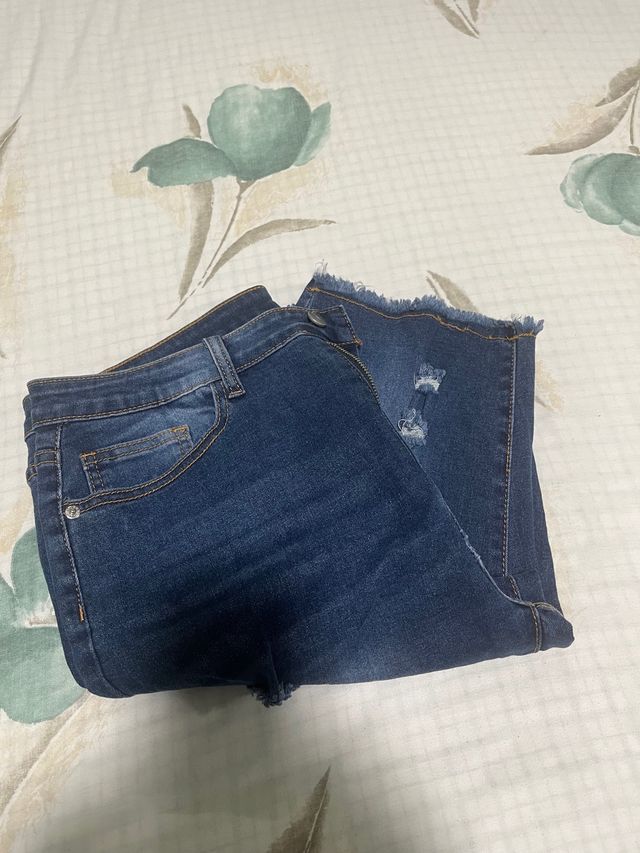 Pantalón Corto Vaquero