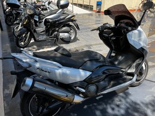 T-Max 500 XP 2011