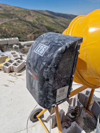 Alquiler de Hormigonera 