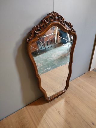 MUEBLE DE ENTRADA ESTILO ISABELINO