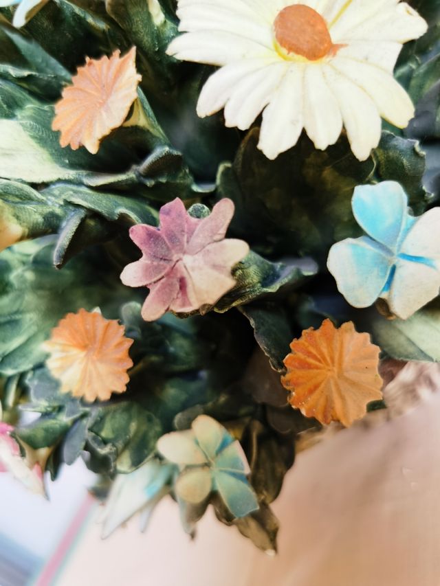 Centrotavola floreale porcellana (1970) 