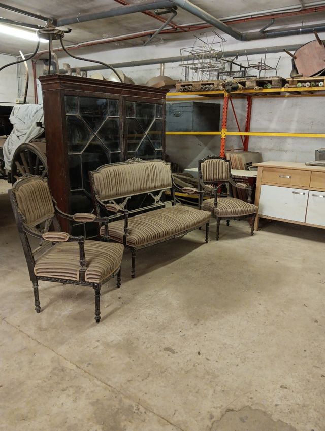 Sofá más butacas S.XIX