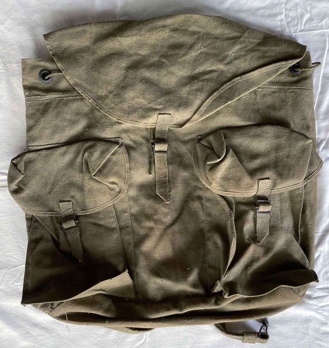 Stock Abbigliamento e accessori Militari anni '80