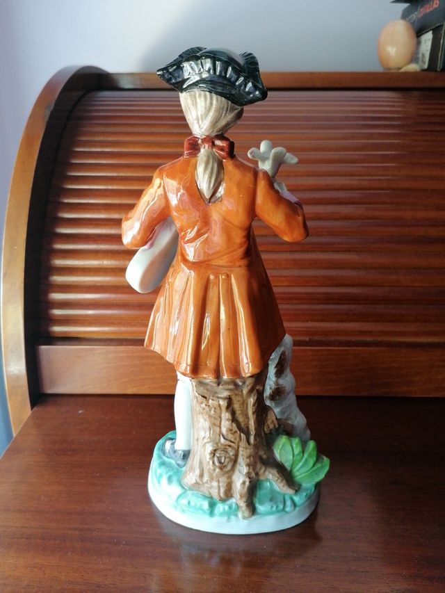 Figura de porcelana