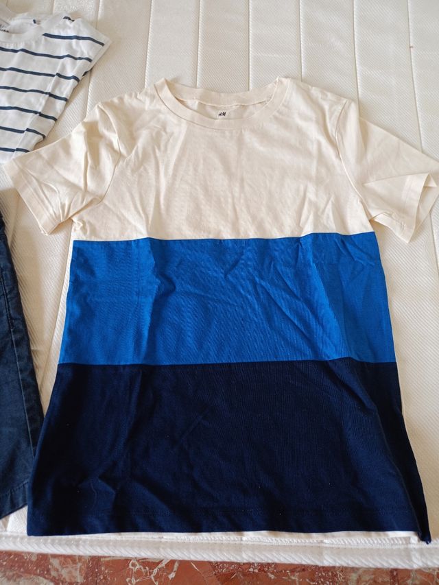 Set di vestiti per bambini dai 7 agli 8 anni