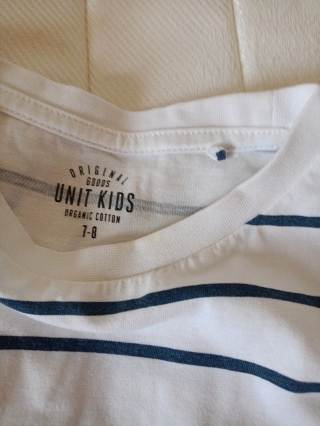 Set di vestiti per bambini dai 7 agli 8 anni