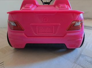 Barbie descapotable rosa