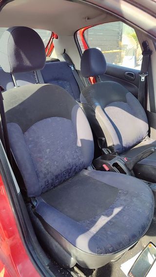PEUGEOT 206 1.4 G 2001