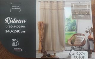 Cortinas color beige, blanco