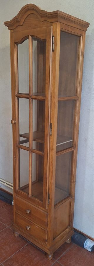 VITRINA DE CRISTALES