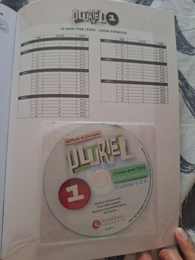 Pluriel 1  cahier d exercices + CD audio