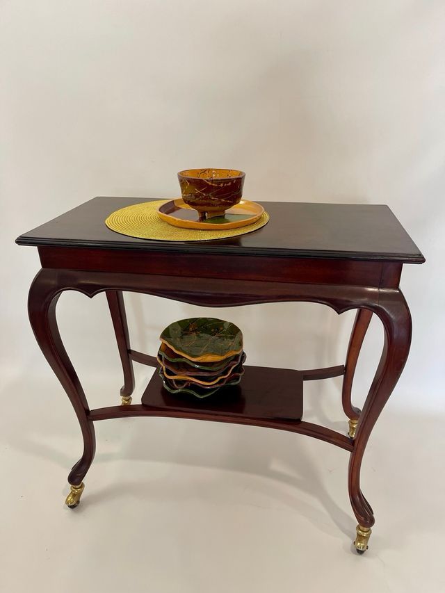 Mesa antiguo camarera auxiliar