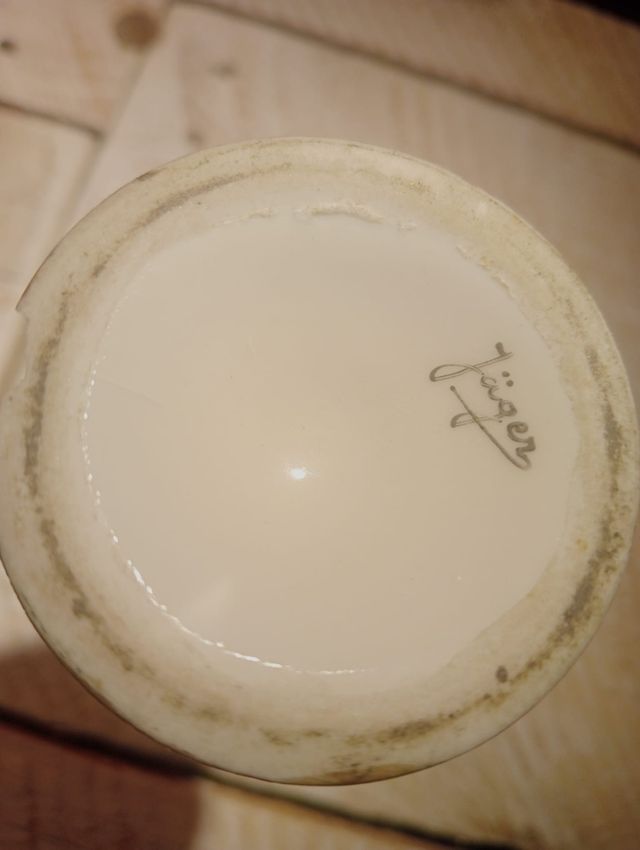 Violetero de porcelana alemana