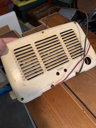 Radio vintage bachelite bianca