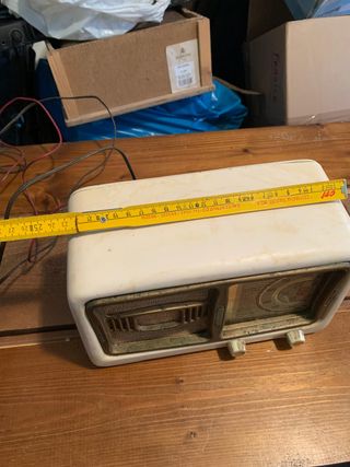 Radio vintage bachelite bianca
