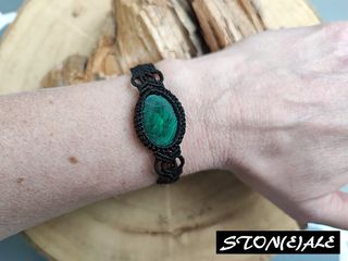 Bracciale in macrame con malachite