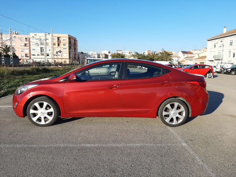 Hyundai Elantra 2012 1.6 Techno / Tecno - foto 1
