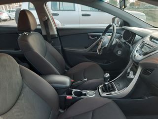 Hyundai Elantra 2012 1.6 Techno / Tecno