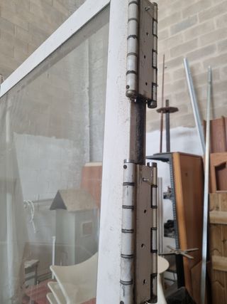 Puerta acceso local aluminio