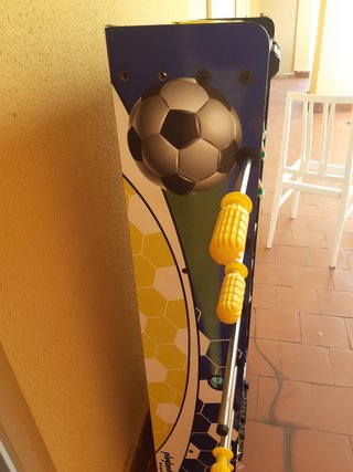 Se vende futbolín