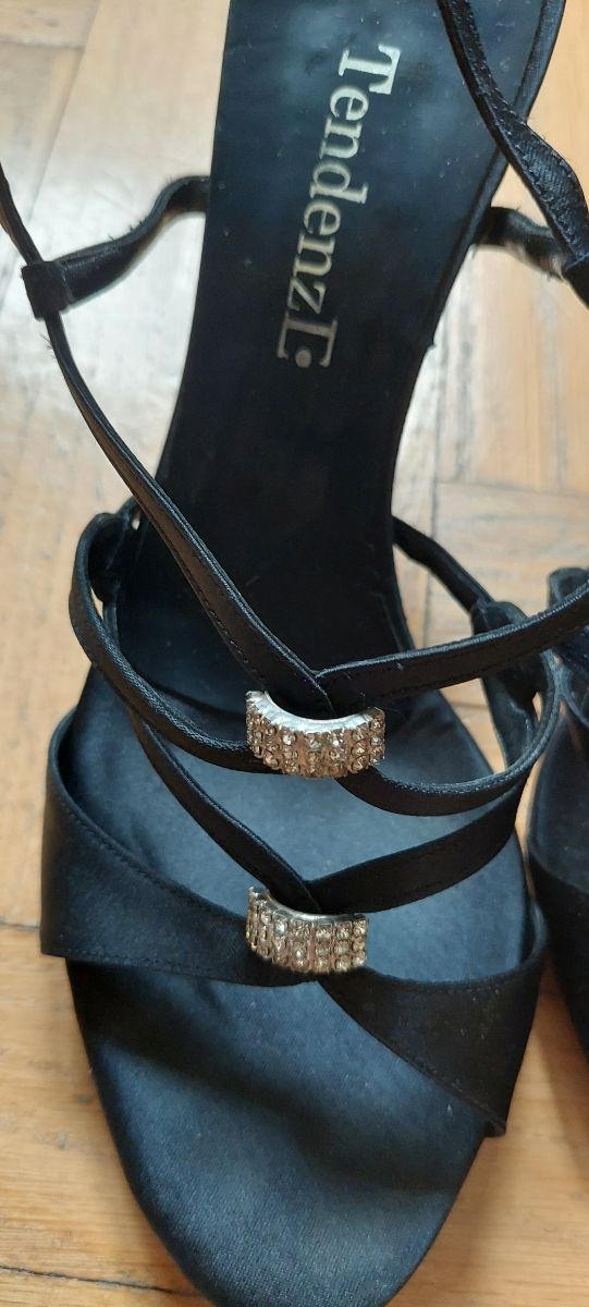 Tendenze - Sandali gioiello neri 37