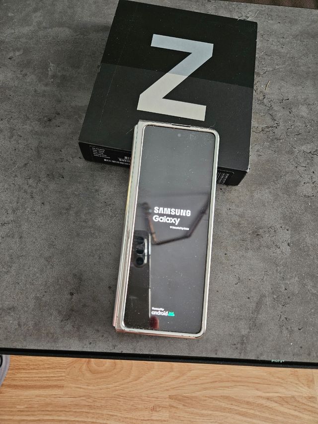 SAMSUNG ZFLOD 3 5G 256