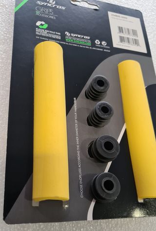 puños de bicicleta syncros. NUEVOS