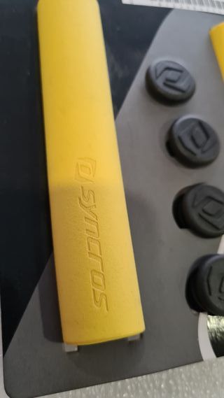 puños de bicicleta syncros. NUEVOS