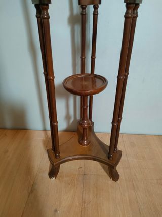 MESA ALTA PARA PLANTAS