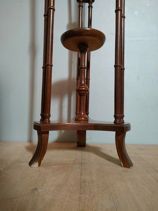 MESA ALTA PARA PLANTAS